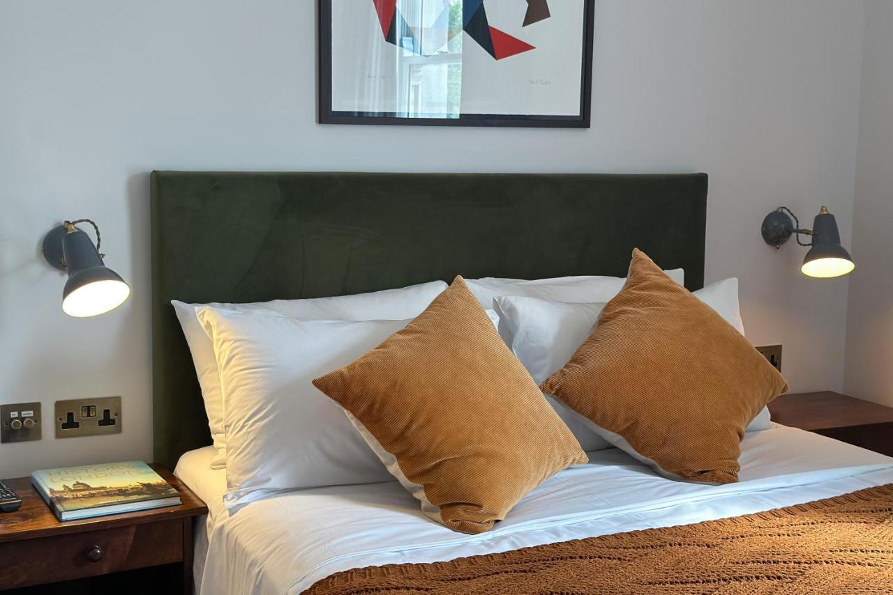 The Knight Of Nottinghill Hotell London Eksteriør bilde